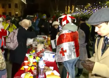 მოქალაქეები შობას ერთად შეხვდებიან – რა ხდება დედაქალაქის მთავარ გამზირზე