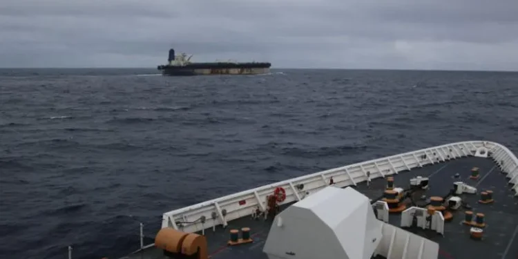 “აშშ-ის მიერ ატლანტის ოკეანეში დაკავებულ რუსულ ტანკერზე საქართველოს 6 მოქალაქეა, მათ შორის საქართველოს მოქალაქეა გემის კაპიტანიც” – რუსული მედია