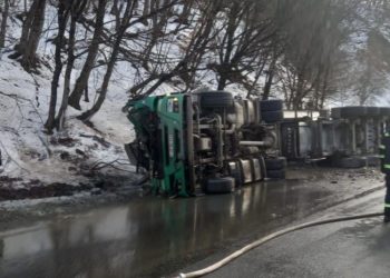 ჟინვალი-ანანურის გზაზე, სადაც გუშინ ავარია მოხდა, მოძრაობა დროებით აიკრძალება