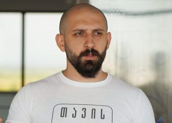 “იმედი უსინდისოდ იტყუება”- რას წერს ბორის ჩელე ყურუა