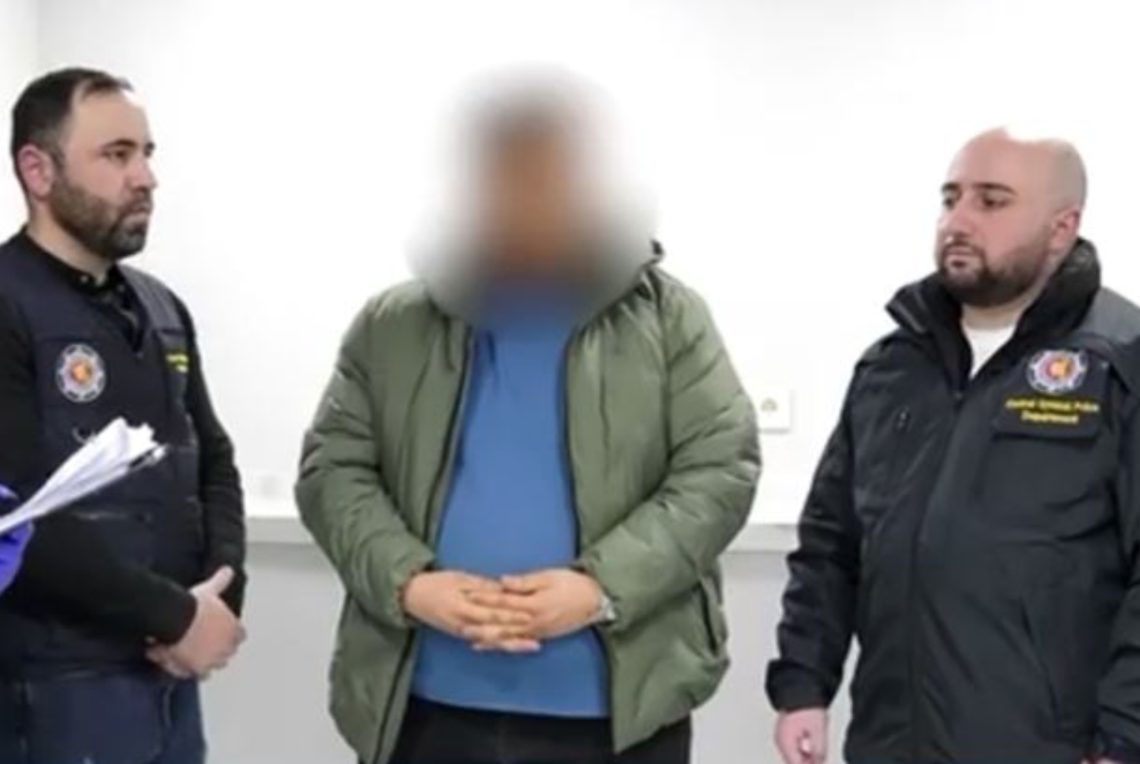 დაკავებულია თურქეთის რესპუბლიკის მიერ საერთაშორისო დონეზე ძებნილი ე.ბ.