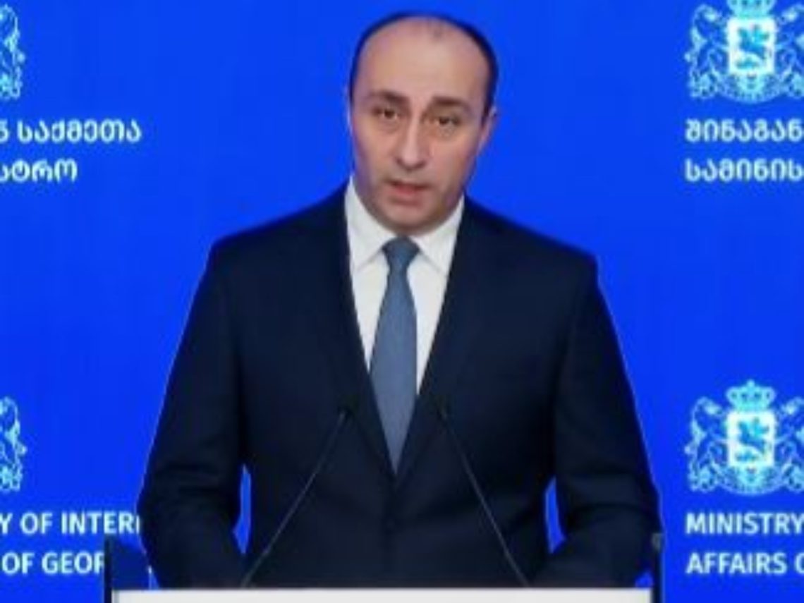 შინაგან საქმეთა სამინისტროში ბრიფინგი მიმდინარეობს