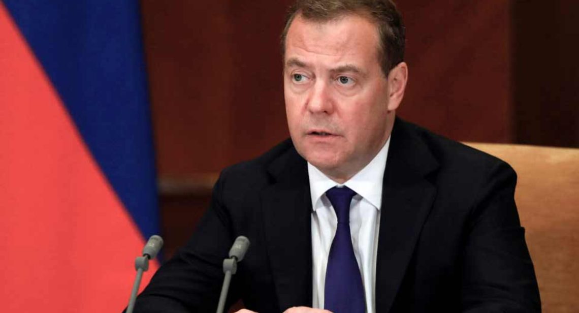 დიმიტრი მედვედევი განცახადებას ავრცელებს