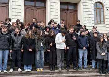 სტუდენტების ნაწილი ირაკლი კობახიძესთან დებატებისთვის მზაობას გამოთქვამს