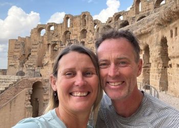 ირანში ჯაშუშობის ბრალდებით დაკავებულ ბრიტანელ ცოლ-ქმარს ათი წლით თავისუფლების აღკვეთა მიესაჯა