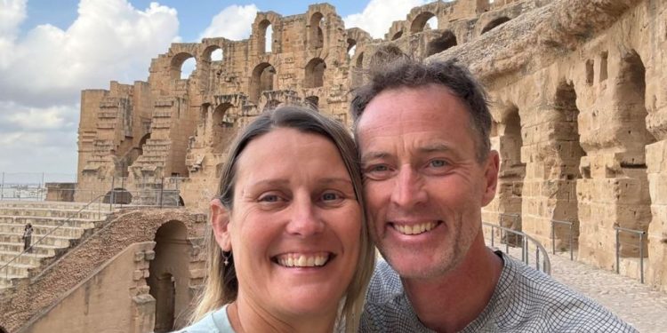 ირანში ჯაშუშობის ბრალდებით დაკავებულ ბრიტანელ ცოლ-ქმარს ათი წლით თავისუფლების აღკვეთა მიესაჯა