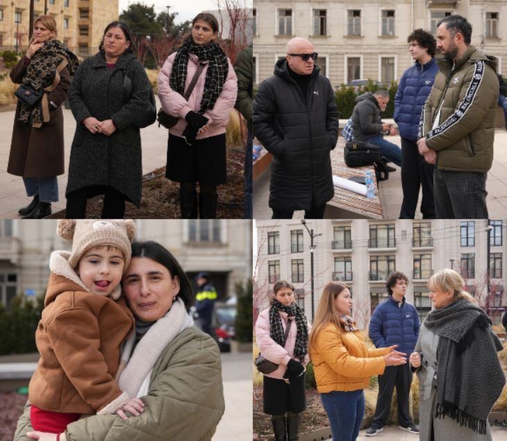 დიუშენის კუნთოვანი დისტროფიის მქონე ბავშვთა ოჯახის წევრები კანცელარიასთან იმყოფებიან მართავენ და კობახიძესთან შეხვედრას ითხოვენ