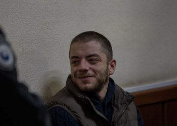 „სისტემა უნდა დაინგრეს” – დავით ხომერიკი