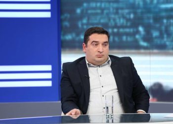 განათლების მკვლევარმა და პროფესორმა, შალვა ტაბატაძემ განცხადება განათავსა სოციალურ ქსელში