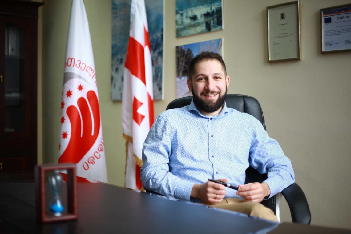 საქართველოს უნივერსიტეტის რექტორმა, კოკა თოფურიამ განცხადება გააკეთა, ილიაუნის უნივერსიტეტთან დაკავშირებით მიმდინარე ცვლილებებზე