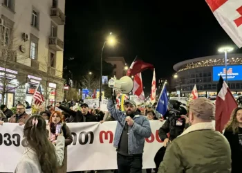 თბილისში, ლოზუნგით – “არ შევეგუებით ოკუპაციას”  მსვლელობა მიმდინარეობს