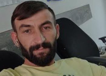 სასახლის ღობის საქმეზე ბრალდებული ვახო ფიცხელაური სასამართლომ გაამართლა