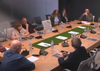 დაპირისპირება საზმაუს სამეურვეო საბჭოს სხდომაზე – მაღლაფერიძეს განმარტებები მოსთხოვეს