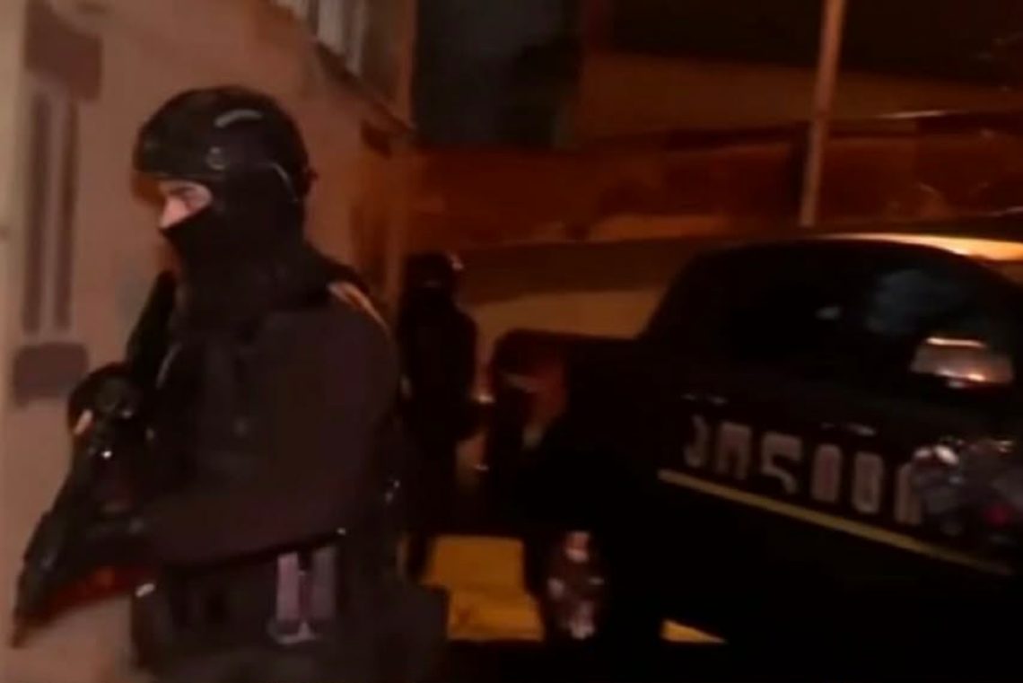 „მომისმინე, ძმა, შენ რაღაც აგრესიულად მელაპარაკები თუ მეჩვენება?“ – შსს „ქურდული გარჩევის“ ფარულ ჩანაწერს აქვეყნებს