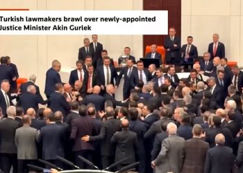 ფიზიკური დაპირისპირება თურქეთის პარლამენტში