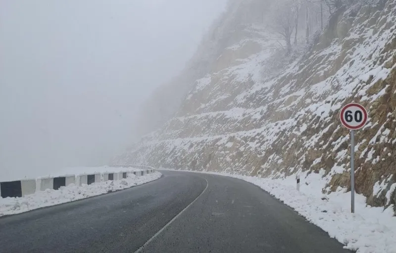 ნაქერალას უღელტეხილზე მისაბმელიანი და ნახევრადმისაბმელიანი ავტოტრანსპორტის მოძრაობა აკრძალულია