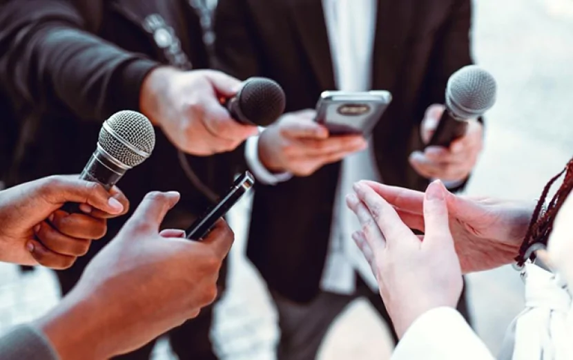 2025 წლის განმავლობაში მოვალეობის შესრულებისას 129 ჟურნალისტი და მედიამუშაკი დაიღუპა, რაც რეკორდული ნიშნულია