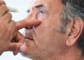 50 წლის შემდეგ კატარაქტის განვითარების რისკი იზრდება