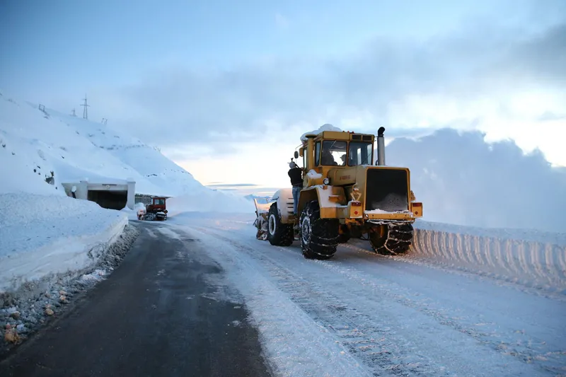 უამინდობის გამო ქვეყნის მასშტაბით გზის გარკვეულ მონაკვეთებზე შეზღუდვებია დაწესებული – ინფორმაცია მძღოლებს