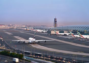 დუბაის აეროპორტებმა მუშაობა შეაჩერეს