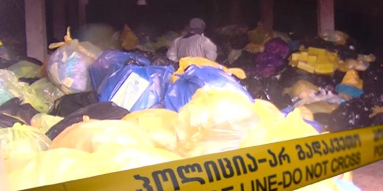 “სხეულის ამპუტირებული ნაწილების მიტოვებულ შენობაში დატოვების ბრალდებით სამი პირია დაკავებული”- რა ინფორმაცია ვრცელდება