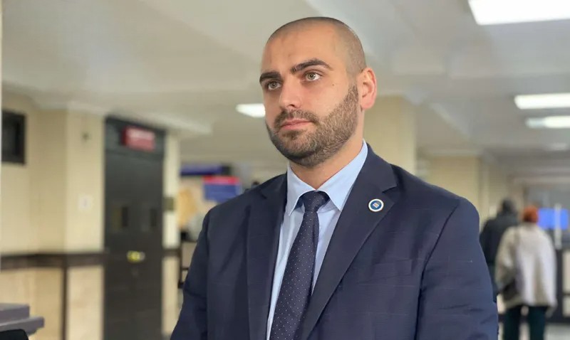 პროკურორი 4 ოქტომბრის საქმეზე – ვადასტურებ, რომ კონკრეტულმა ბრალდებულებმა და ადვოკატებმა საპროცესო შეთანხმების თაობაზე მოგვმართეს და ჩვენს შორის მოლაპარაკება დაიწყო