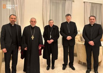 ილია მეორის დაკრძალვაზე დასასწრებად ვატიკანის დელეგაცია ჩამოვიდა