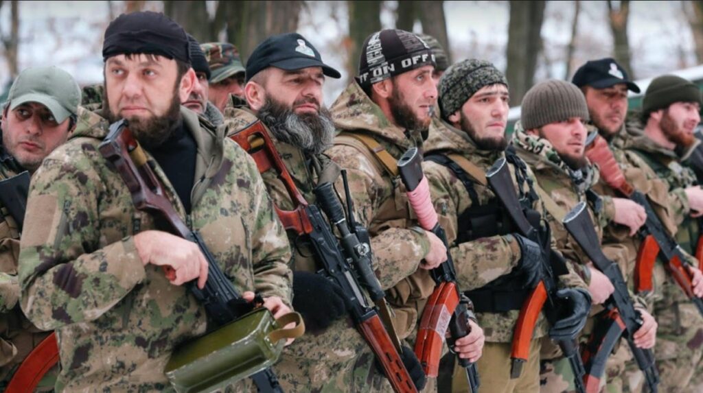 “ჩეჩნეთის სამხედრო ნაწილებმა გამოაცხადეს მზადყოფნა, განლაგდნენ ირანში, რათა მხარი დაუჭირონ ირანის შეიარაღებულ ძალებს აშშ-ის სახმელეთო შეჭრის შემთხვევაში” – ირანული მედია