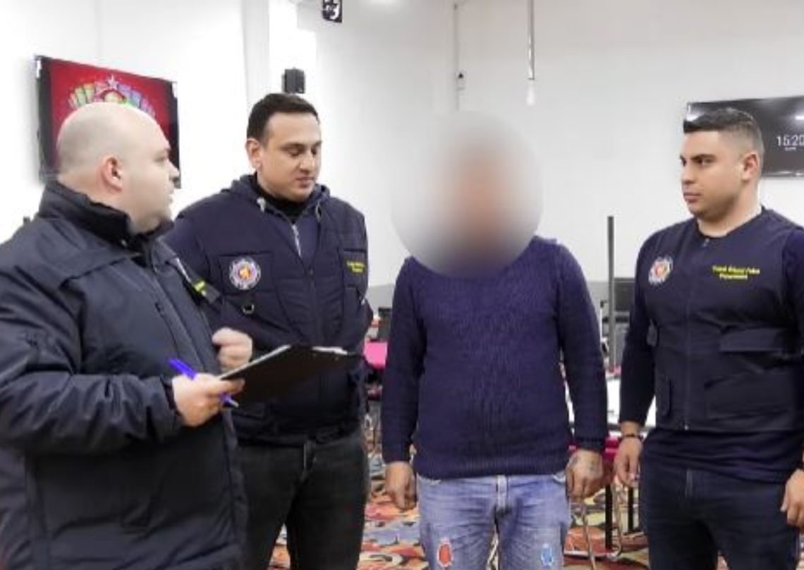 ბათუმში წითელი ცირკულარით ძებნილი პირი დააკავეს