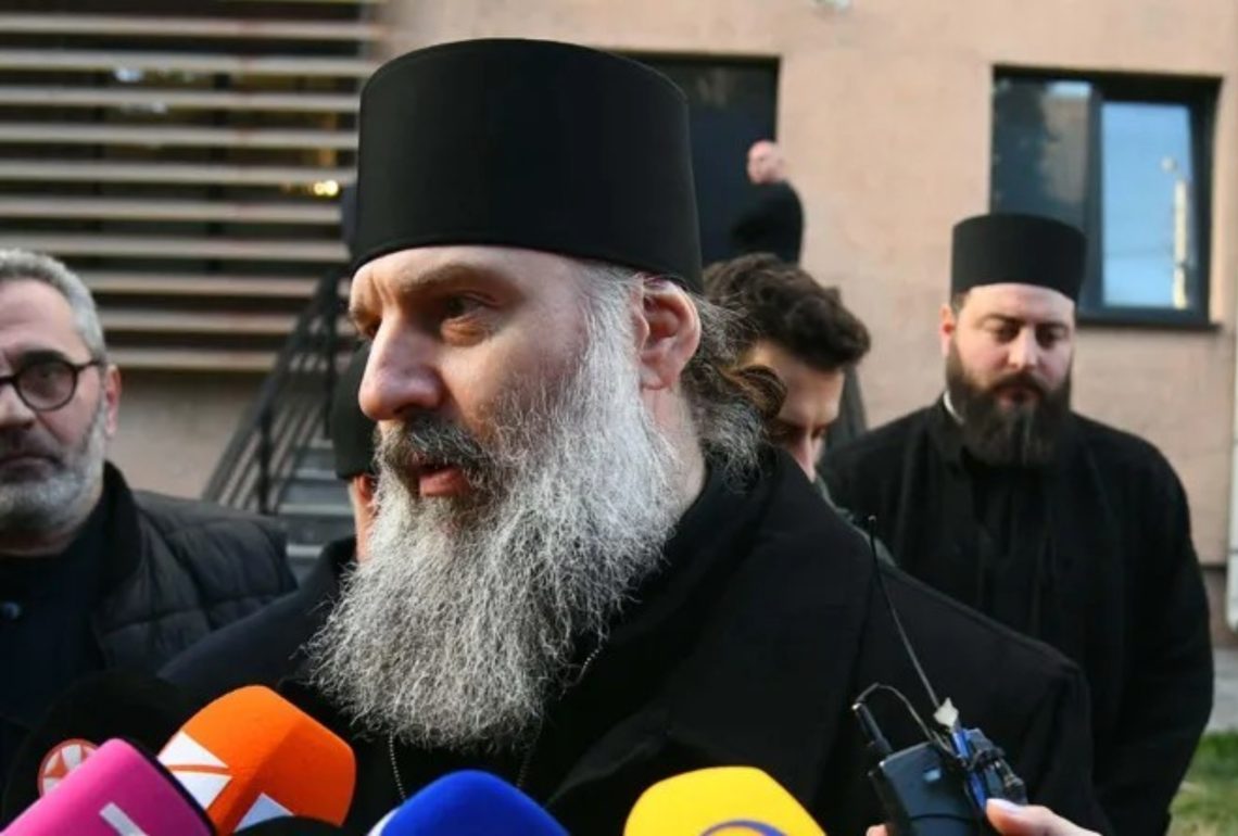 “შეინიშნება მცირედი უკეთესობა, რაც დამაიმედებელია” – მეუფე შიო პატრიარქის ჯანმრთელობის მდგომარეობაზე