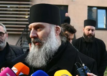 “შეინიშნება მცირედი უკეთესობა, რაც დამაიმედებელია” – მეუფე შიო პატრიარქის ჯანმრთელობის მდგომარეობაზე