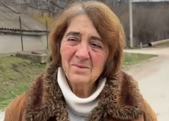 ვენერა ობოლაშვილი ამბობს, რომ მისი შვილი მასზე ძალადობს