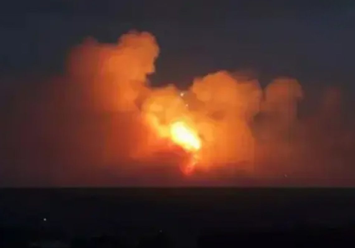 უკრაინამ ანექსირებულ ყირიმში სამხედრო აეროდრომი დაბომბა