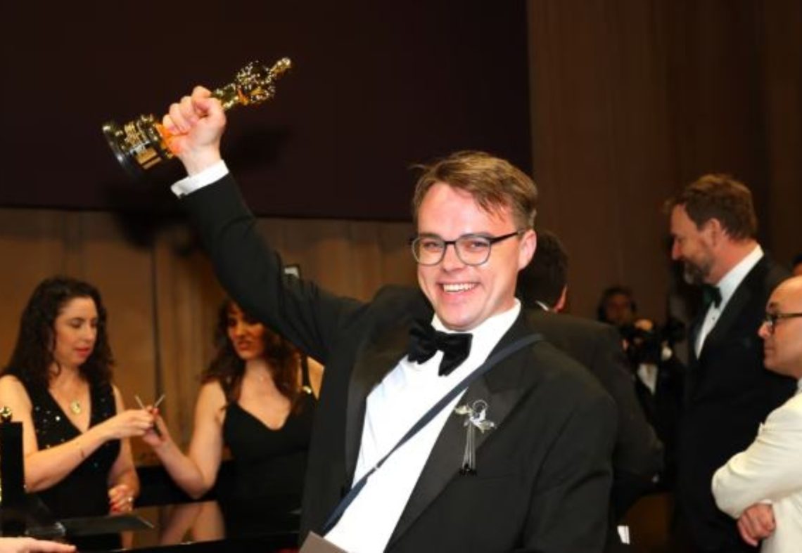 რუსეთი ბავშვთა უფლებების დარღვევაში ადანაშაულებს დოკუმენტური ფილმის, „ოსკარის” მფლობელი „ბატონი არავინ პუტინის წინააღმდეგ“ ავტორებს