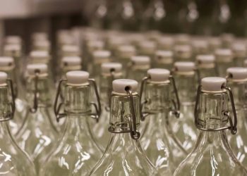 საქართველოში მინის ბოთლებისა და ბოცების იმპორტი 32%-ით გაძვირდა – მთავარი იმპორტიორი რუსეთია