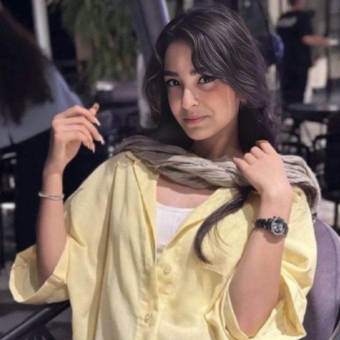 ირანის რეჟიმმა 18 წლის მელიკა აზიზი სიკვდილით დასაჯა