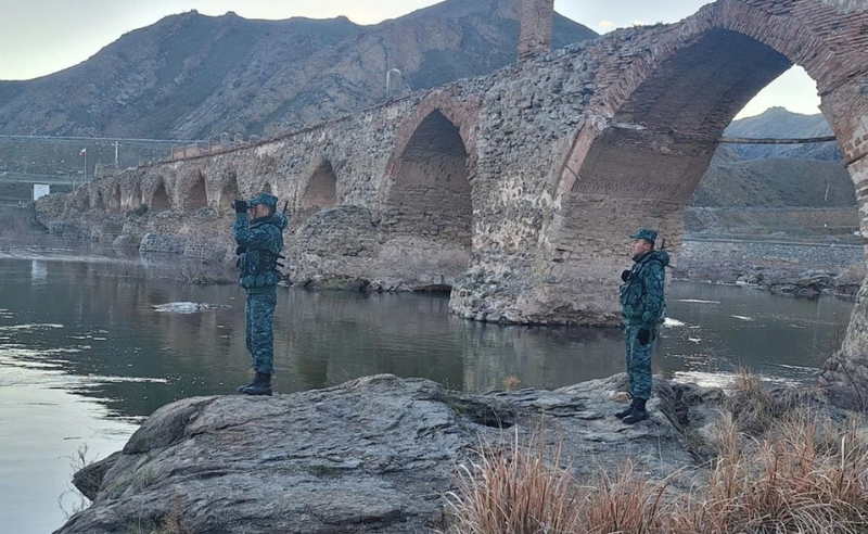 აზერბაიჯანმა ჯარები საბრძოლო მზადყოფნაში მოიყვანა და ირანის საზღვარზე განალაგა