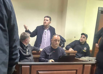 „ივანიშვილი არის დასამხობი!“ – ბაჩო ახალაიას სიტყვა სასამართლო სხდომაზე