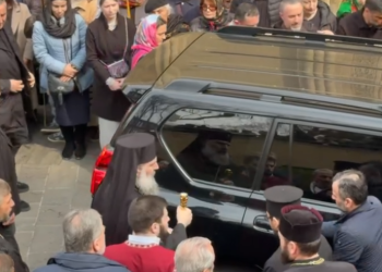 სიონში მეუფე შიო მივიდა – ტაძარში “ქართული ოცნების” წევრებიც იმყოფებიან