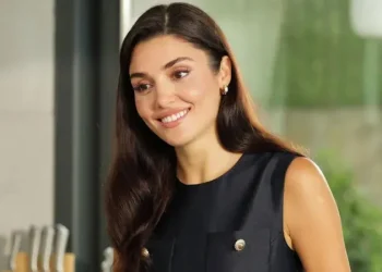 თურქი მსახიობი ჰანდე ერჩელი სასამართლოში ჩვენების მიცემის შემდეგ გაათავისუფლეს