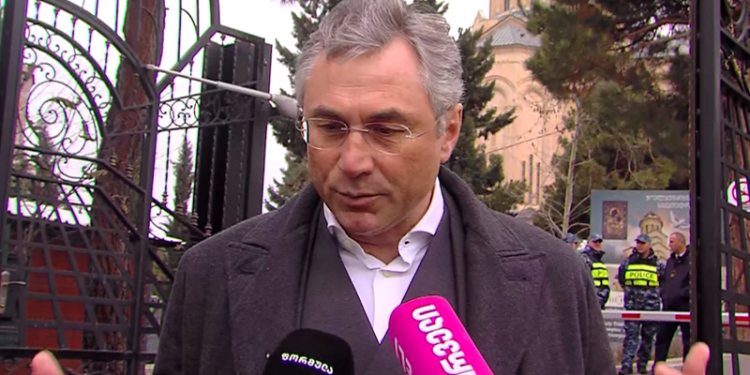 ირაკლი რუხაძე სამებაში, ილია მეორის პანაშვიდზე გამოჩნდა