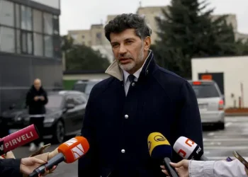 “არავის ციხეში წასვლა არ მიხარია, თუმცა ზრდასრული ადამიანები ვართ და თავად ვიღებთ გადაწყვეტილებას, როგორ მოვიქცეთ” – კახა კალაძე