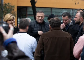 პარტია „გახარია საქართველოსთვის“ საპარლამენტო გუნდის წევრები პროკურატურასთან მაღაროელებს შეხვდნენ