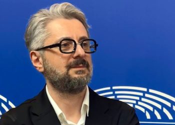 “ამერიკულ წყაროებში ვრცელდება ინფორმაცია, რომ ირანს მიზანში ამოღებული აქვს ბაქო-თბილისი-ჯეიჰანის მილსადენი… რა ვითარებაა ამ მიმართულებით საქართველოში, რა ინფორმაცია გვაქვს, რა ზომებს მივმართავთ?” – ნიკა გვარამია