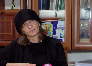 “აუცილებლად დაჯდება გიორგი მალანია საბრალდებო სკამზე” – მოკლული მასწავლებლის დედა