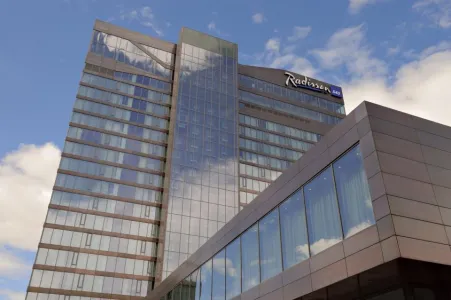 ეუთო-ს საპარლამენტო ასამბლეის დელეგაცია ოპოზიციური პარტიების წარმომადგენლებს ხვდება