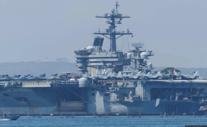 ირანი აცხადებს, რომ აშშ-ის ავიამზიდ „აბრაამ ლინკოლნს“ ბალისტიკური რაკეტებით შეუტია