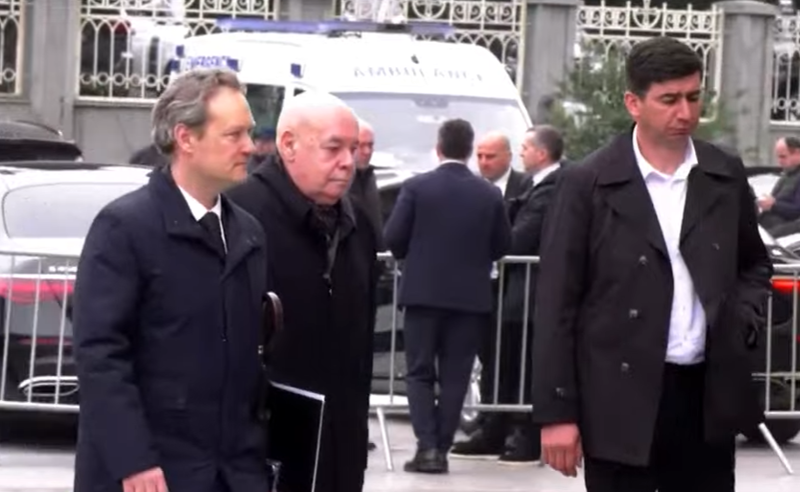 ილია II-ის დაკრძალვას უცხოური დელეგაციები ესწრებოდნენ – სამებაში იყო პუტინის სპეცწარმომადგენელიც