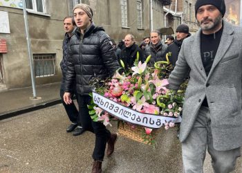 “სუხიშვილების” მოცეკვავეები პატრიარქს დაემშვიდობნენ