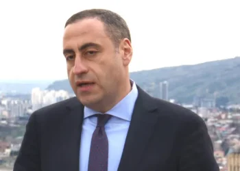 “ყველას, ვისაც გიყვართ სამშობლო, ვინც ფიქრობთ, რომ ასე ცხოვრება შეუძლებელია…26 მაისს ყველა ერთად შევხვდეთ რუსთაველზე!” – გიორგი ვაშაძე